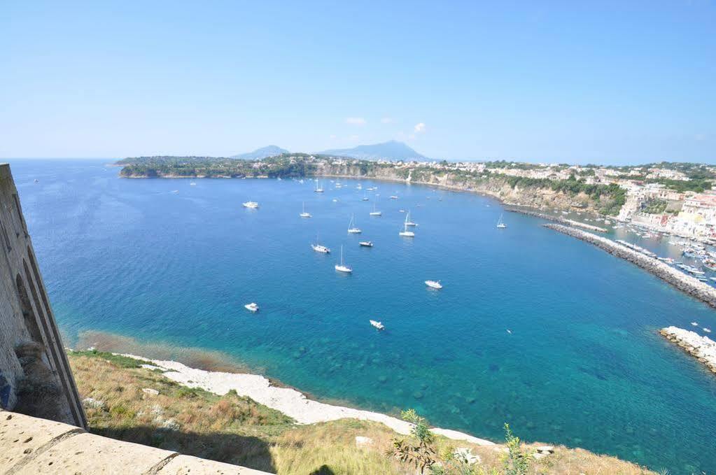 Terra Murata Boutique * Procida